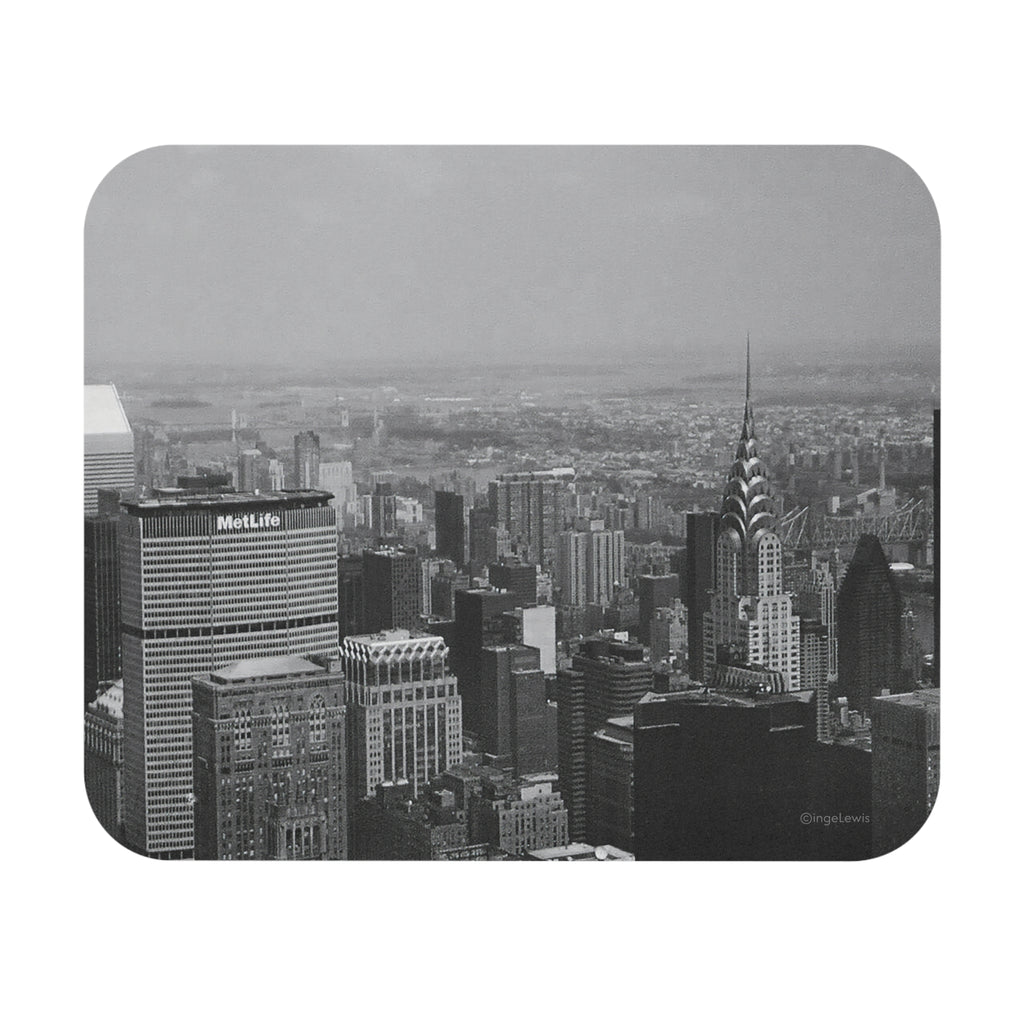 New York Manhattan Black and White Skyline Mouse Pad (Rectangle)