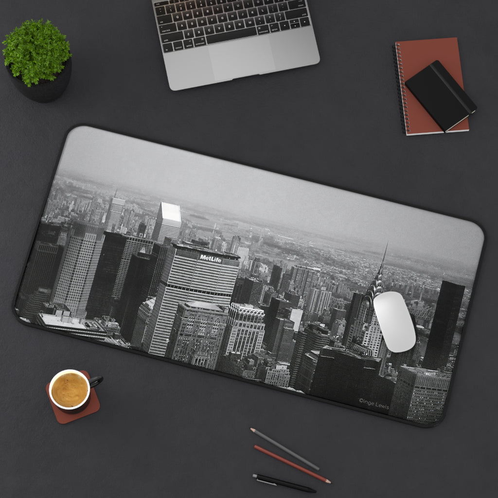 New York Manhattan Black and White Skyline Large Desk Mat